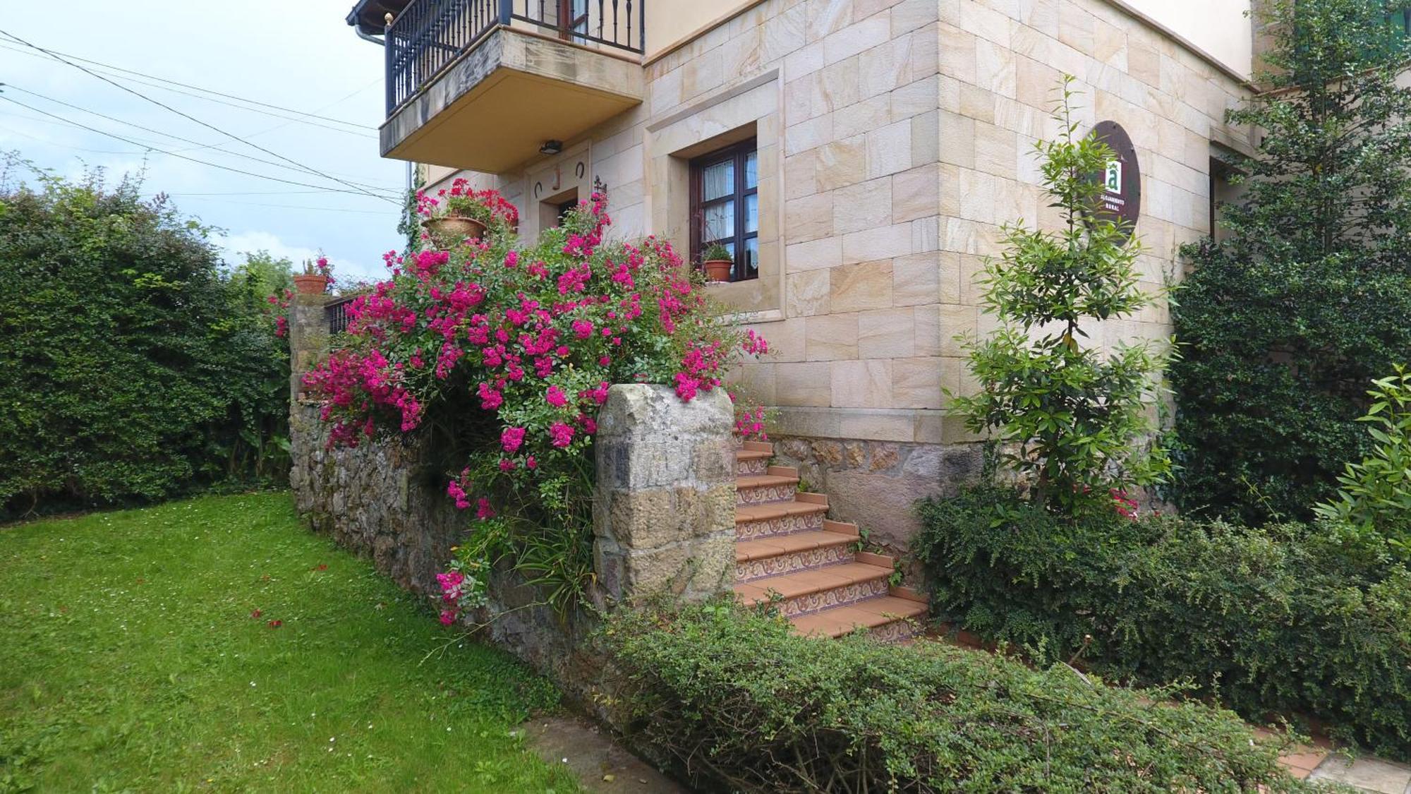 اورينيا La Chimenea Cantabra المظهر الخارجي الصورة
